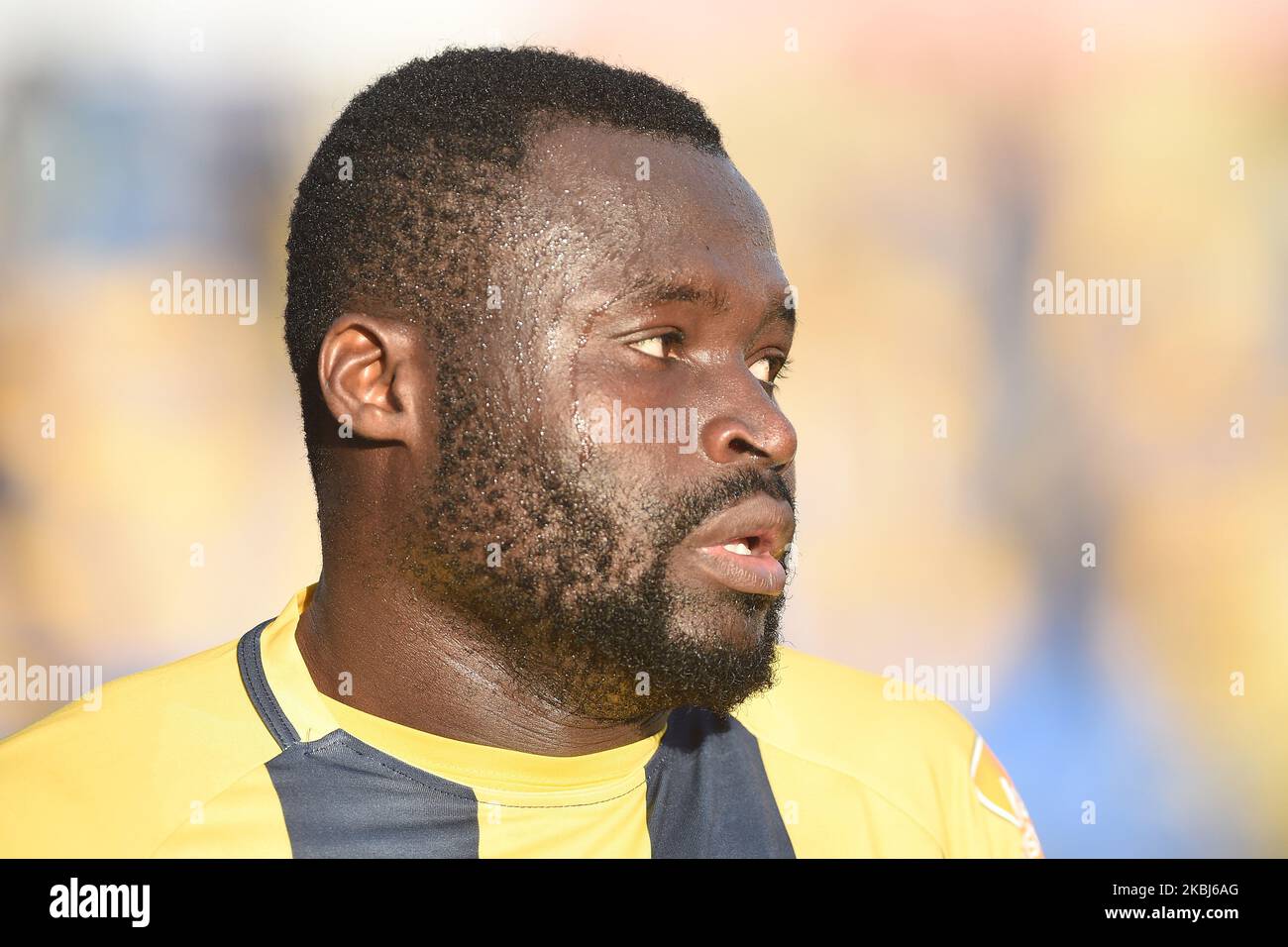 Bright Addae della S.S. Juve Stabia durante la partita di Serie B tra Juve Stabia e Trapani Calcio allo Stadio Romeo menti Castellammare di Stabia il 29 febbraio 2020. (Foto di Franco Romano/NurPhoto) Foto Stock