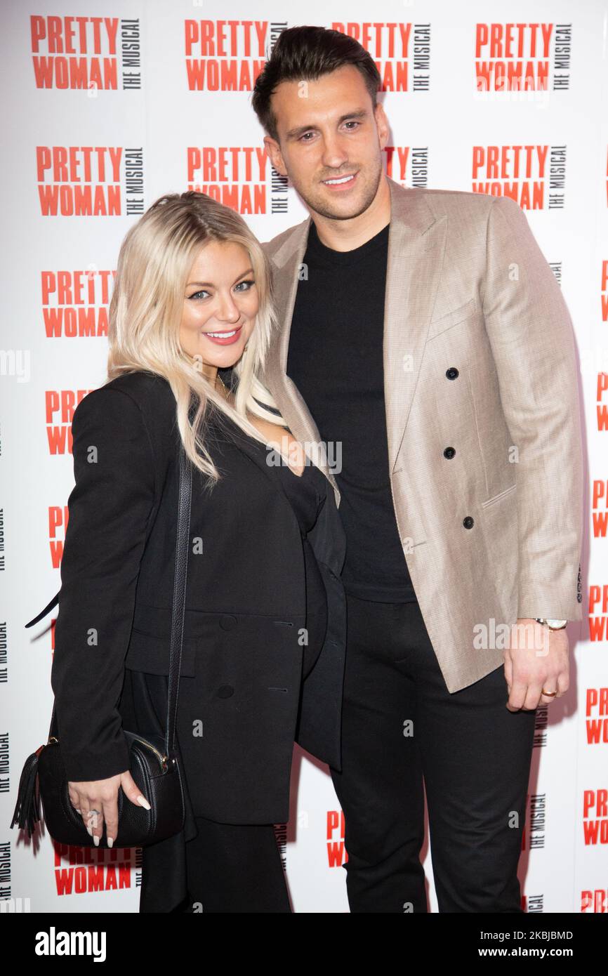 Sheridan Smith e Jamie Horn partecipano alla serata stampa di ''Pretty Woman'' al Piccadilly Theatre il 2 marzo 2020 a Londra, Inghilterra. (Foto di Robin Pope/NurPhoto) Foto Stock