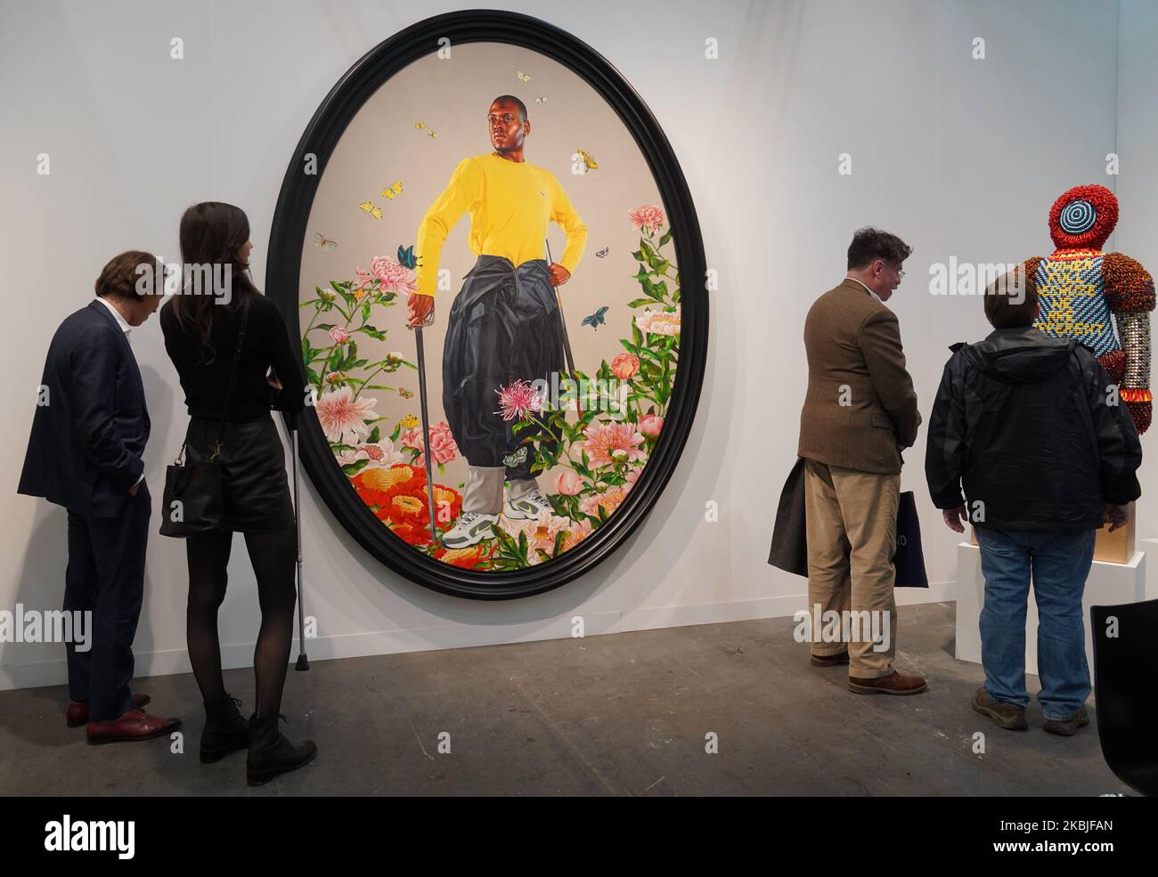 I visitatori dell'Armory Show 2020, una fiera internazionale dell'arte, apre le sue porte il 5 marzo per la sua 26th edizione al Pier 94 e 90, nonostante la paura del coronavirus di New York a Manhattan, New York, USA, il 5 marzo 2020. (Foto di Selcuk Acar/NurPhoto) Foto Stock