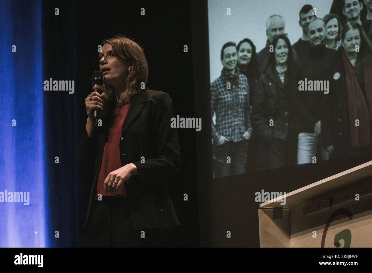 Enora le Pape, capo della lista alla fine della campagna riunione per Enora le Pape capo della Francia Lista interna per le elezioni comunali a Rennes alla presenza di Manon Aubry membro del Parlamento europeo il 5 marzo 2020 a Rennes, Francia. (Foto di Antoine Cheville/NurPhoto) Foto Stock