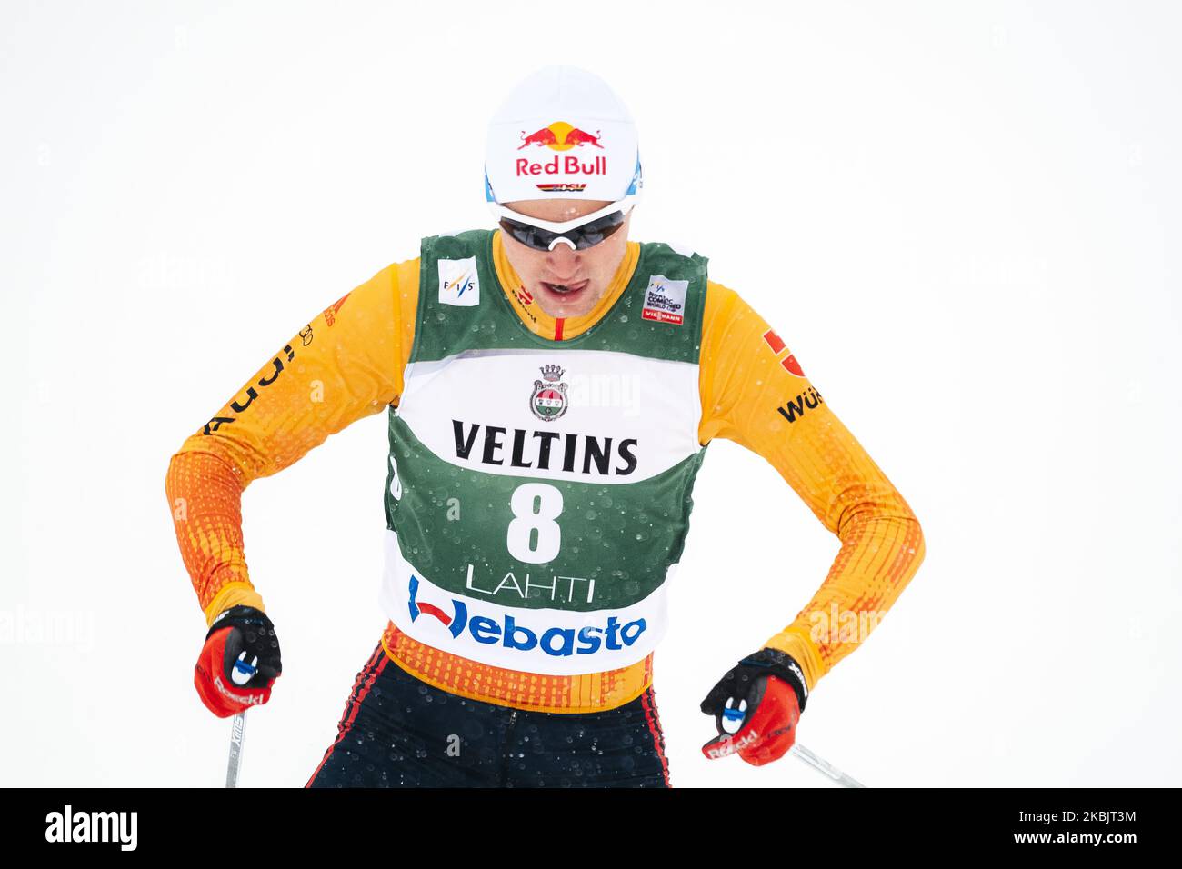 Vinzenz Geiger compete durante il Men Individual Gundersen LH/10,0km della FIS Nordiic Combined World Cup di Lahti, Finlandia, il 1 marzo 2020. (Foto di Antti Yrjonen/NurPhoto) Foto Stock