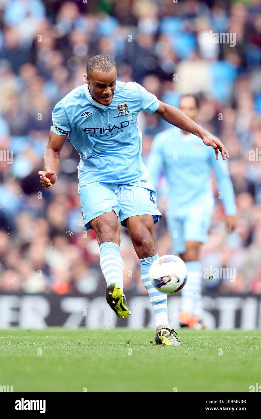 Vincent Kompany di Manchester City durante la partita della Premier League tra Manchester City ed Everton all'Etihad Stadun di Manchester sabato 24th settembre 2011. (Foto di Eddit Garvey/MI News/NurPhoto) Foto Stock