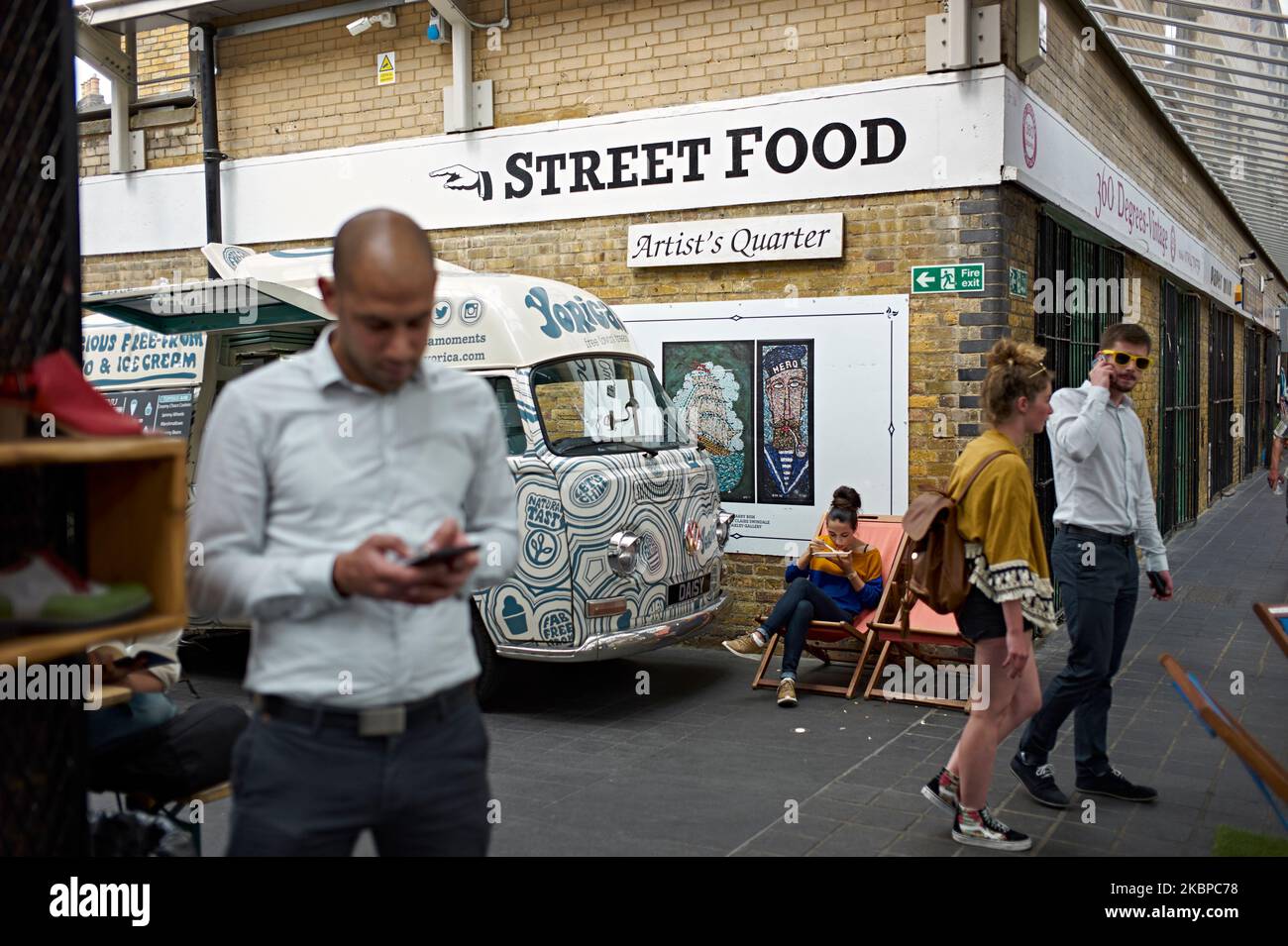 © 2022 John Angerson. Mercato Street food, mercato di Greenwich. Greenwich, Londra. Foto Stock