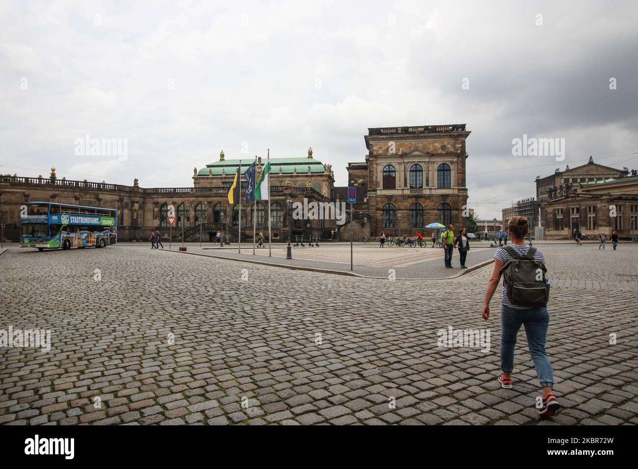 Quasi vuoto a causa della mancanza di turismo correlata al Covid-19, la strada della città vecchia è vista a Dresda, Germania il 11 giugno 2020 (Foto di Michal Fludra/NurPhoto) Foto Stock