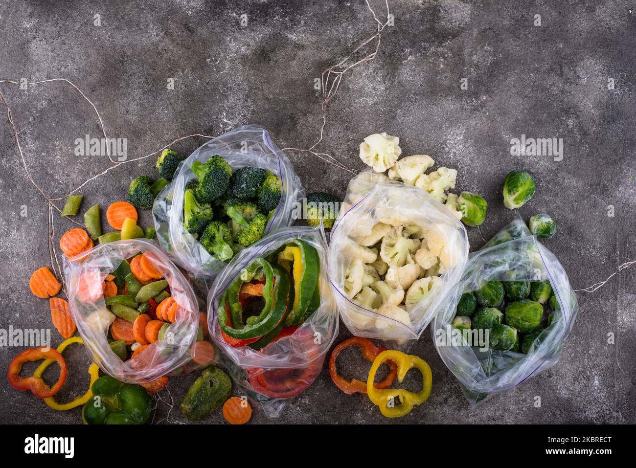 Verdure congelate diverse. Conservazione di cibo. Foto Stock