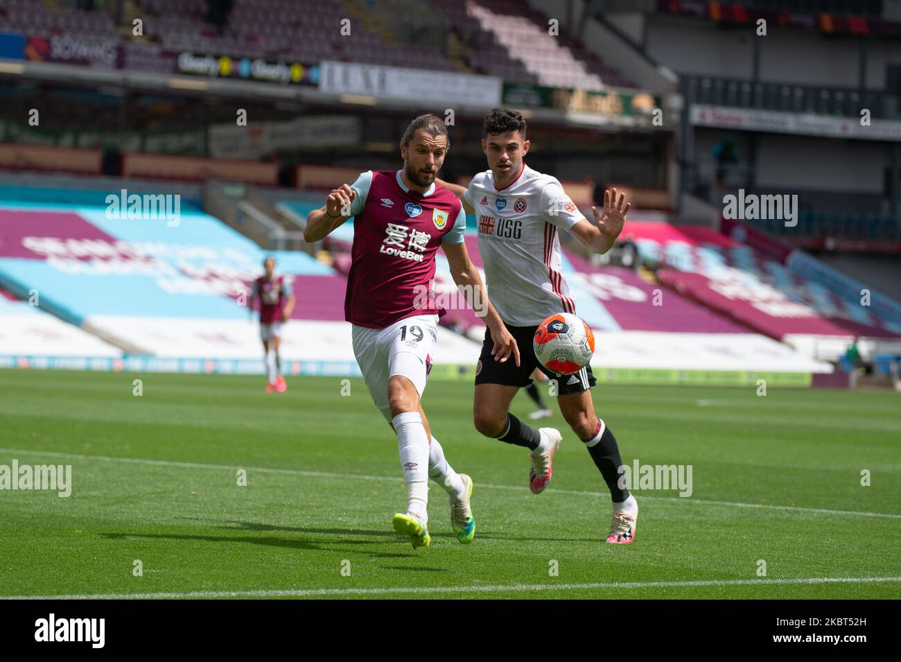 Jay Rodriguez di Burnley durante la partita della Premier League tra Burnley e Sheffield Uniti a Turf Moor, Burnley, Inghilterra, il 5 luglio 2020. (Foto di Pat Scaasi/MI News/NurPhoto) Foto Stock