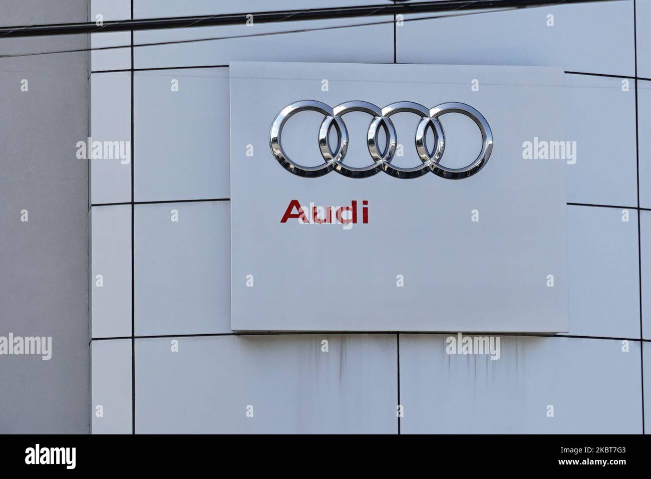 Una visione della concessionaria Audi a Queens, New York, USA., il 4 luglio 2020. (Foto di John Nacion/NurPhoto) Foto Stock