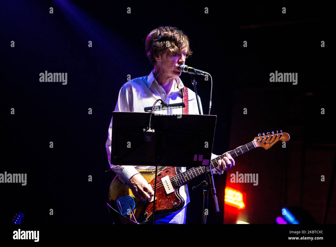 Thurston Moore suona dal vivo ad Alcatraz a Milano il 2 2014 novembre (Foto di Mairo Cinquetti/NurPhoto) Foto Stock