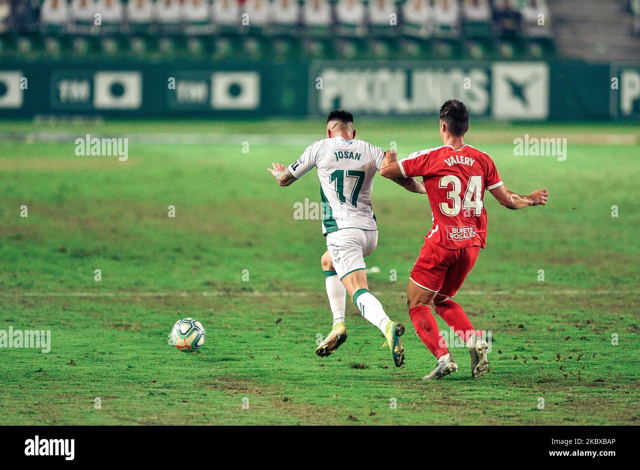 Josan e Valery Fernandez durante la Liga SmartBank Playoff match tra Elche CF e Girona FC a Martinez Valero il 20 agosto 2020 a Elche, Spagna . (Foto di Rubén de la Fuente Pérez/NurPhoto) Foto Stock