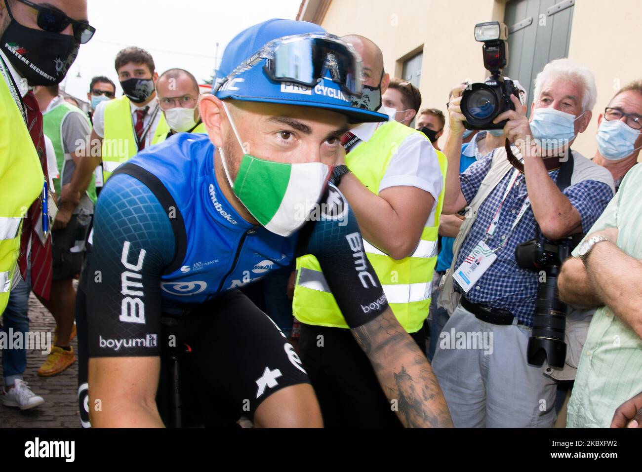 Il pilota italiano Giacomo Nizzolo festeggia dopo aver vinto il Campionato Italiano di ciclismo 2020 professionisti su strada. Giacomo Nizzolo conquista il titolo di ciclismo italiano con uno sprint imperiale, battendo Ballerini e Colbrelli a Cittadella il 23 agosto 2020. (Foto di massimo Bertolini/NurPhoto) Foto Stock