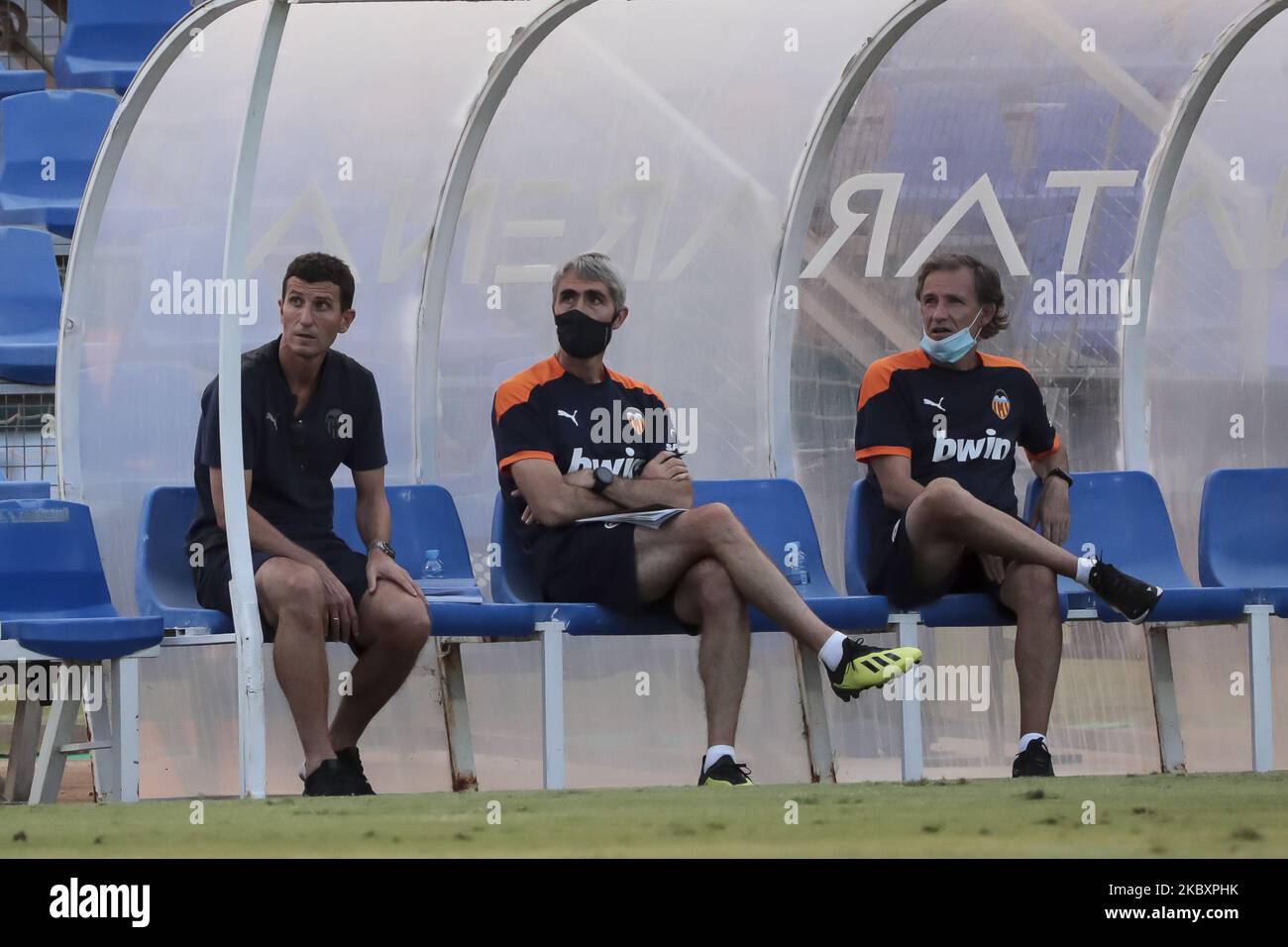 JAVI GRACIA (L) durante il gioco di pre-stagione amichevole tra Valencia CF e Villarreal CF alla Pinatar Arena il 28 agosto 2020 a San Pedro del Pinatar, Spagna. (Foto di Jose Miguel Fernandez/NurPhoto) Foto Stock