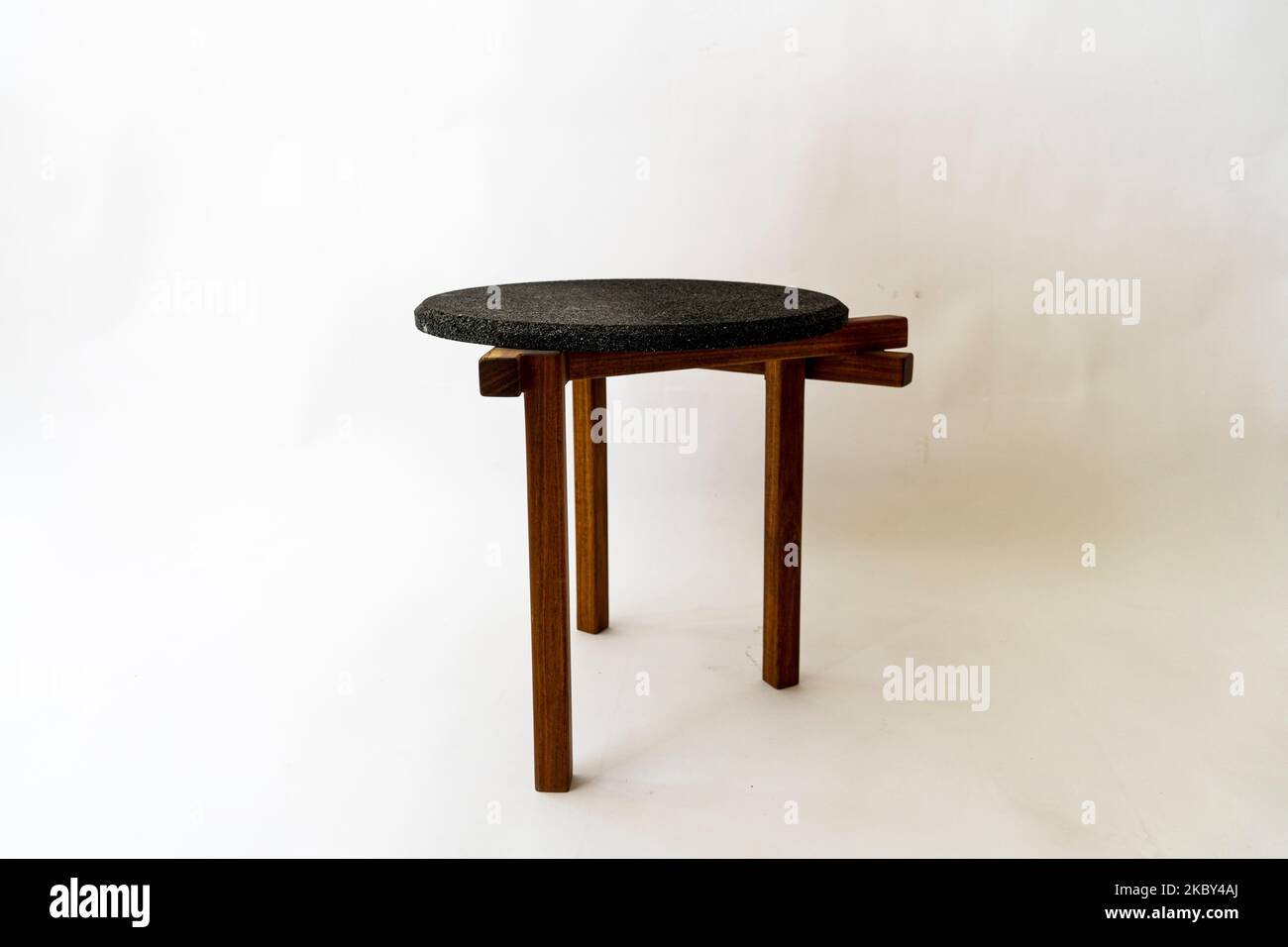 particolare del disegno di un tavolo, mobili disegnati da artisti, Foto Stock
