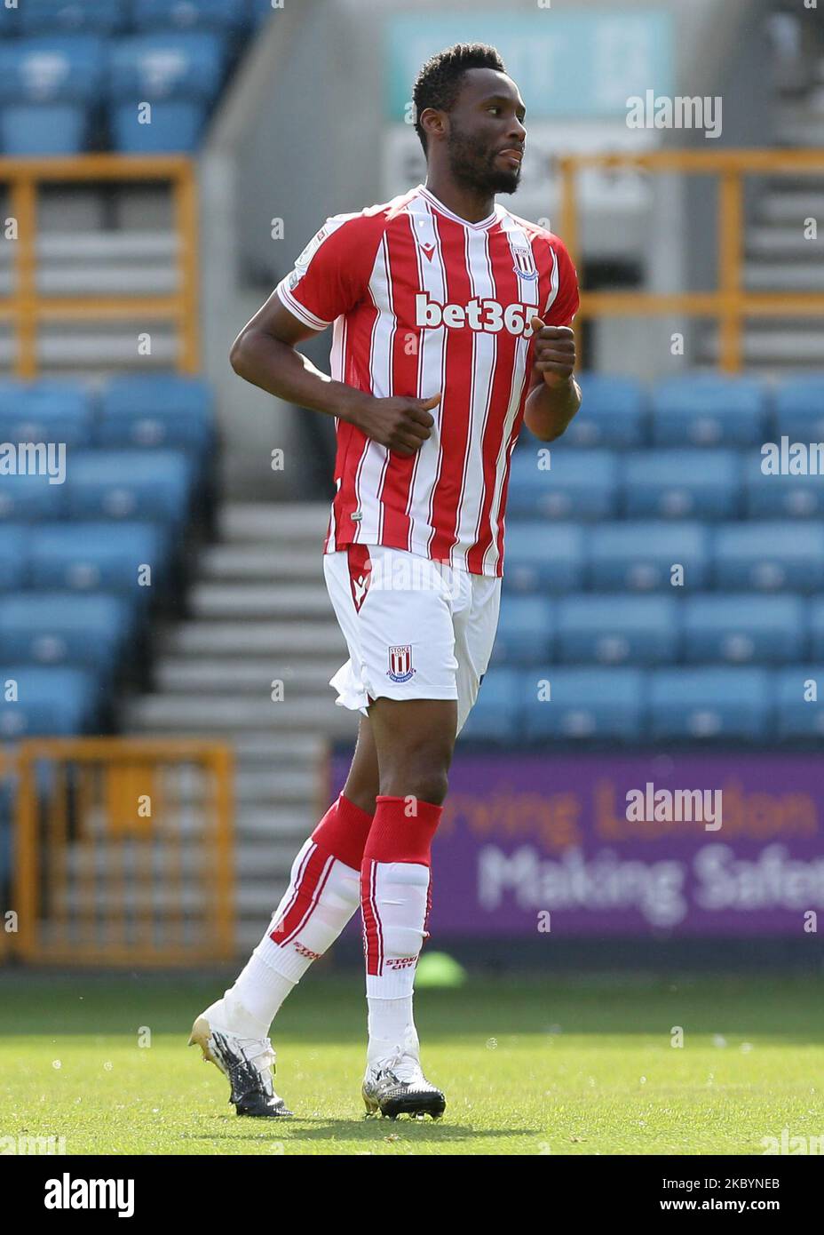 John OBI Mikel di Stoke City durante la partita del campionato Sky Bet tra Millwall e Stoke City al Den, Londra, Inghilterra, il 12 settembre 2020. (Foto di Jacques Feeney/MI News/NurPhoto) Foto Stock