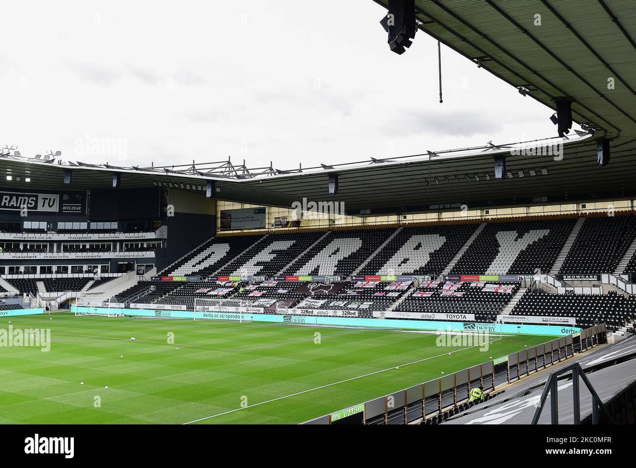 Vista generale del Pride Park, sede della contea di Derby durante la partita del campionato Sky Bet tra Derby County e Blackburn Rovers al Pride Park, DerbyDerby, Inghilterra il 26th settembre 2020. (Foto di Jon Hobley/MI News/NurPhoto) Foto Stock