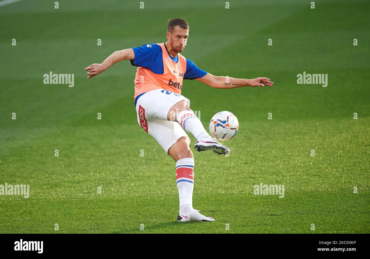 Florian Lejeune di Alaves durante la Liga Santander mach tra Villarreal e Alaves a Estadio de la Ceramica, il 30 settembre 2020 a Vila-real, Spagna (Foto di Maria Jose Segovia/NurPhoto) Foto Stock