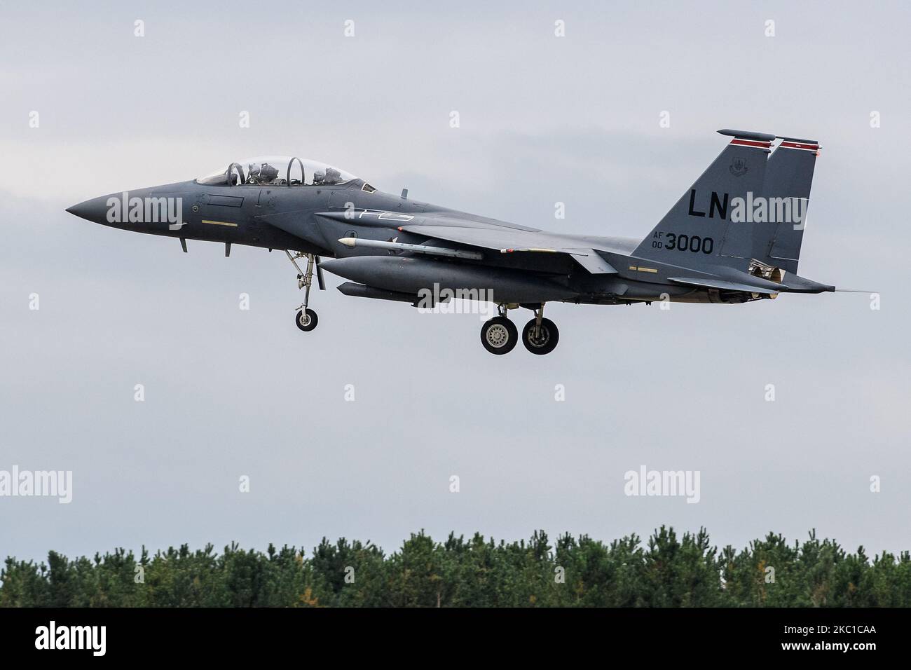 LN AF 00 3000 US Air Force McDonnell Douglas F-15E Strike Eagle of the 494th Fighter Squadron (Panthers) 48th Fighter Wing RAF Lakenheath, Inghilterra il 5 ottobre 2020. (Foto di Jon Hobley/MI News/NurPhoto) Foto Stock