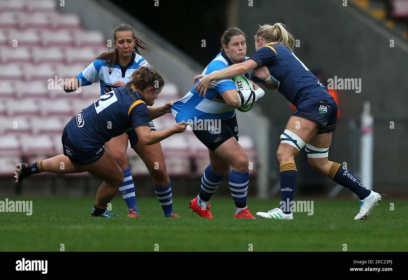 Amy Orrow of Darlington Mowden Park Sharks and El Febrey and Alex Matthews of Worcester Warriors Women durante la partita FEMMINILE DI ALLIANZ PREMIER 15S tra Darlington Mowden Park Sharks e Worcester Warriors alla Northern Echo Arena di Darlington sabato 17th ottobre 2020. (Foto di Chris Booth/MI News/NurPhoto) Foto Stock