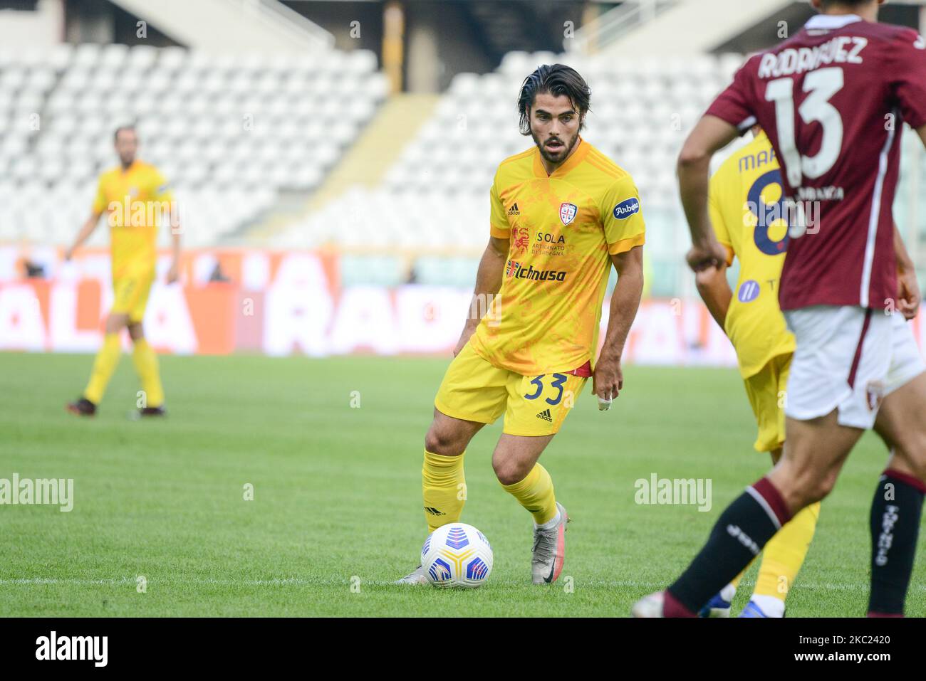 Riccardo Sottil di Cagliari Calcio durante la Serie Una partita di calcio tra Torino FC e Cagliari Calcio allo Stadio Olimpico Grande Torino del 18 ottobre 2020 a Torino. (Foto di Alberto Gandolfo/NurPhoto) Foto Stock