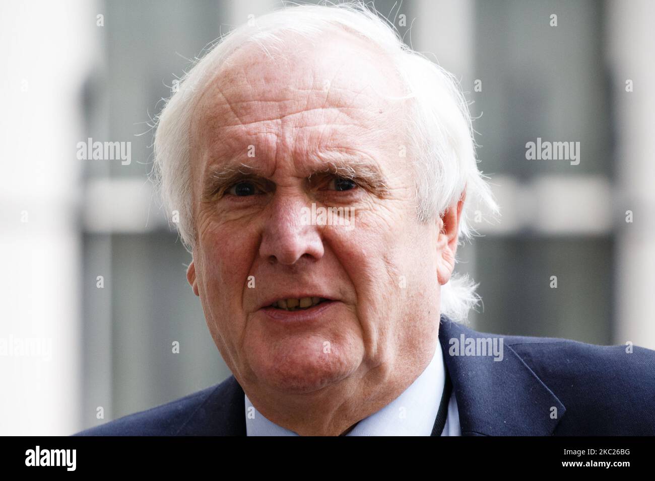 Sir Edward Lister, consigliere strategico capo del primo ministro Boris Johnson, lascia 10 Downing Street a Londra, Inghilterra, il 19 ottobre 2020. (Foto di David Cliff/NurPhoto) Foto Stock