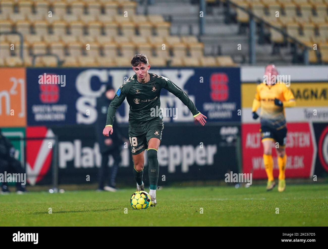 Jesper Lindström di Brøndby durante la Superliga match tra AC Horsens e Brøndby a CASA Arena, Horsens, Danimarca il 20 dicembre 2020. (Foto di Ulrik Pedersen/NurPhoto) Foto Stock