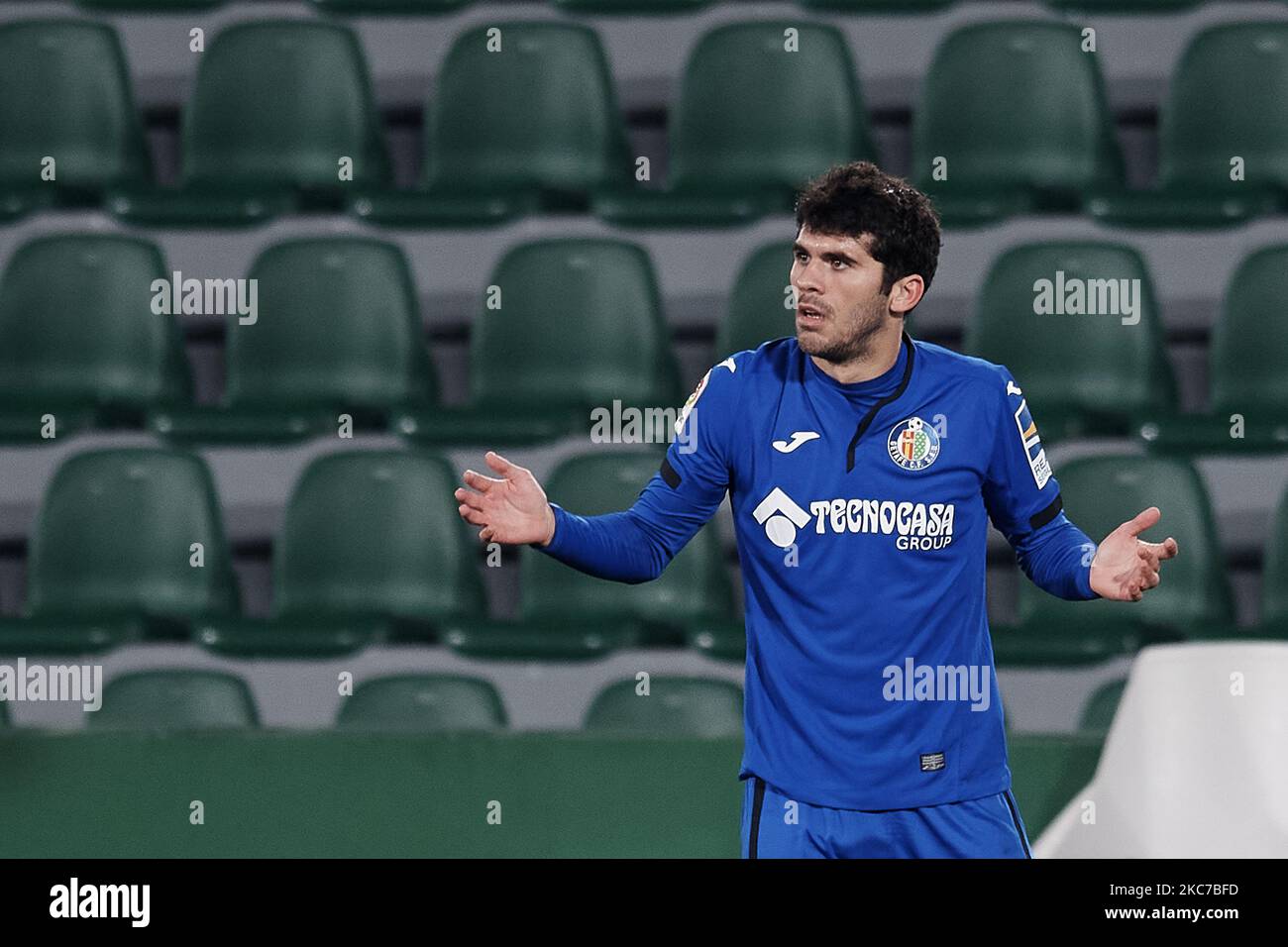 Carlos Aleña di Getafe reagisce durante la partita la Liga Santander tra Elche CF e Getafe CF a Estadio Martinez Valero il 11 gennaio 2021 a Elche, Spagna. (Foto di Jose Breton/Pics Action/NurPhoto) Foto Stock