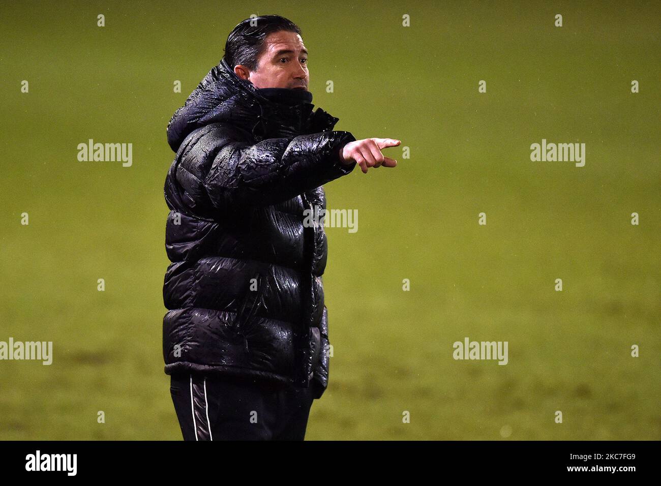 Oldham Athletic's Harry Kewell (Head Coach) durante la partita della Sky Bet League 2 tra Oldham Athletic e Mansfield Town al Boundary Park, Oldham, mercoledì 13th gennaio 2021. (Foto di Eddie Garvey/MI News/NurPhoto) Foto Stock