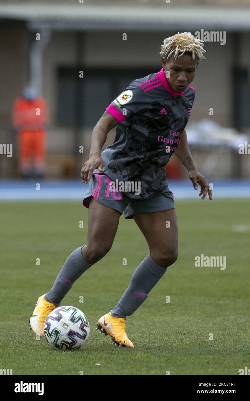 Rita Chikwelu di Madrid CFF durante l'incontro Primera Iberdrola tra Real Betis e Madrid CFF a Ciudad Deportiva Luis del Sol a Siviglia, Spagna. (Foto di DAX Images/NurPhoto) Foto Stock