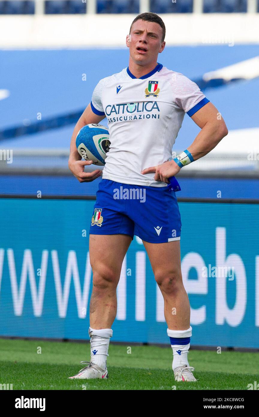 Numero 10 d'Italia Paolo Garbisi in azione durante la partita del Guinness  Six Nations Rugby Championship Italia-Inghilterra allo Stadio Olimpico  (Stadio Olimpico) di Roma, il 31 ottobre 2020. La partita si svolge