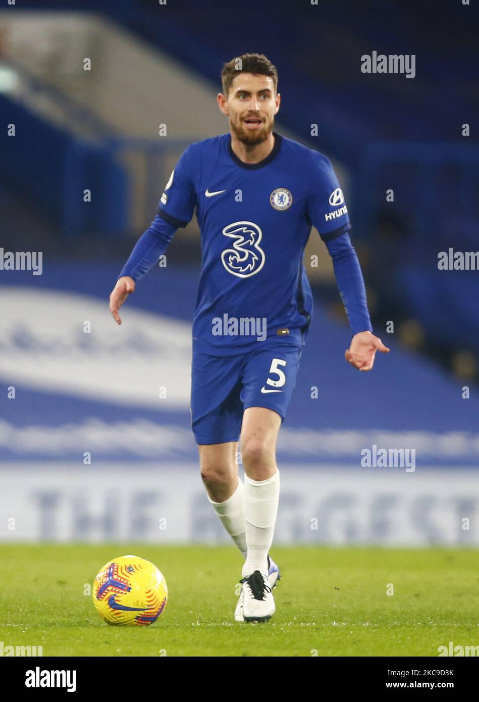 Chelsea's Jorginho durante la Premiership tra Chelsea e Newcastle United allo Stamford Bridge Stadium , Londra, Regno Unito il 15th febbraio 2021 (Photo by Action Foto Sport/NurPhoto) Foto Stock