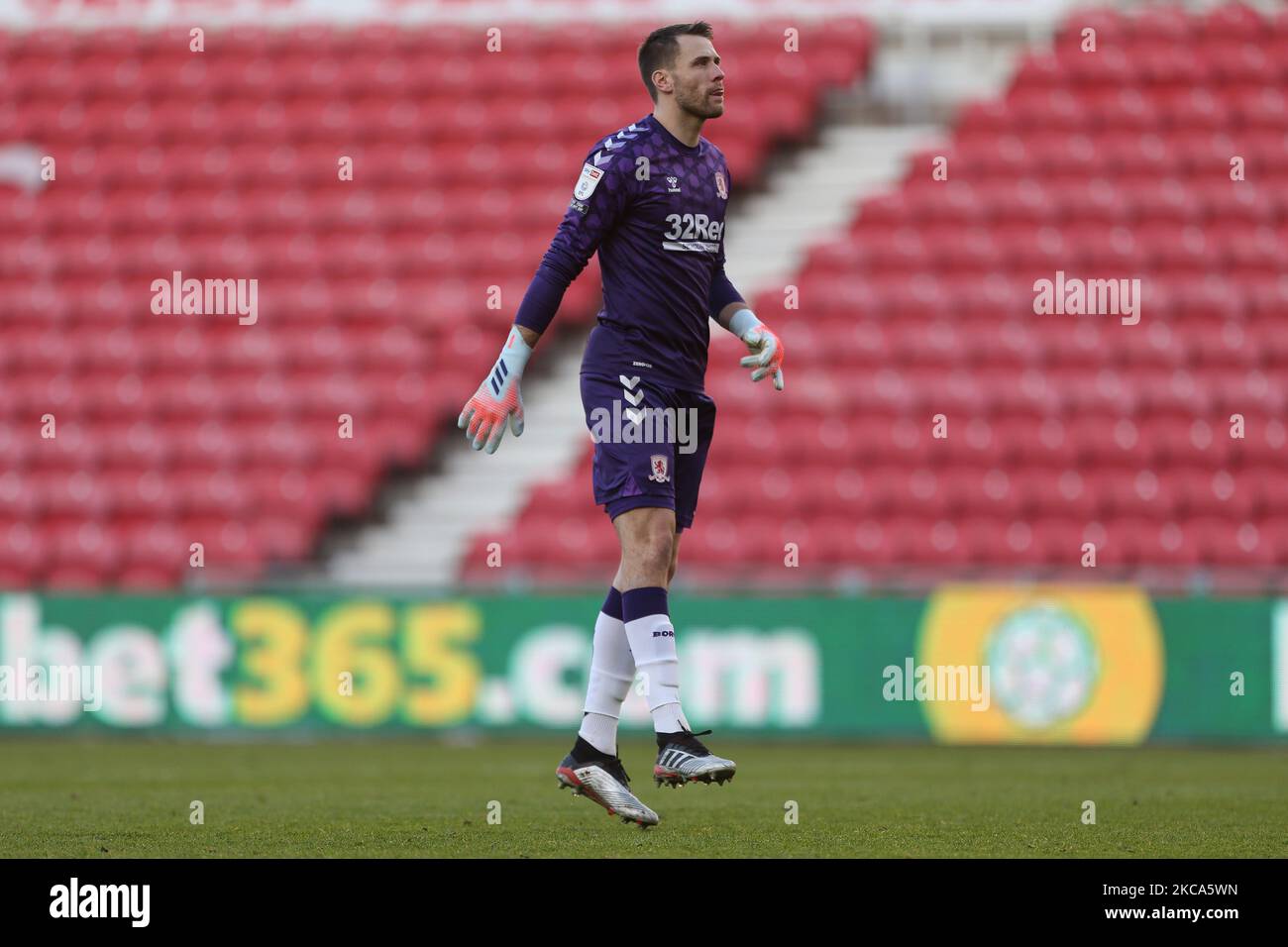 Marcus Bettinelli di Middlesbrough durante la partita del campionato Sky Bet tra Middlesbrough e Cardiff City al Riverside Stadium di Middlesbrough sabato 27th febbraio 2021. (Foto di Mark Fletcher/MI News/NurPhoto) Foto Stock