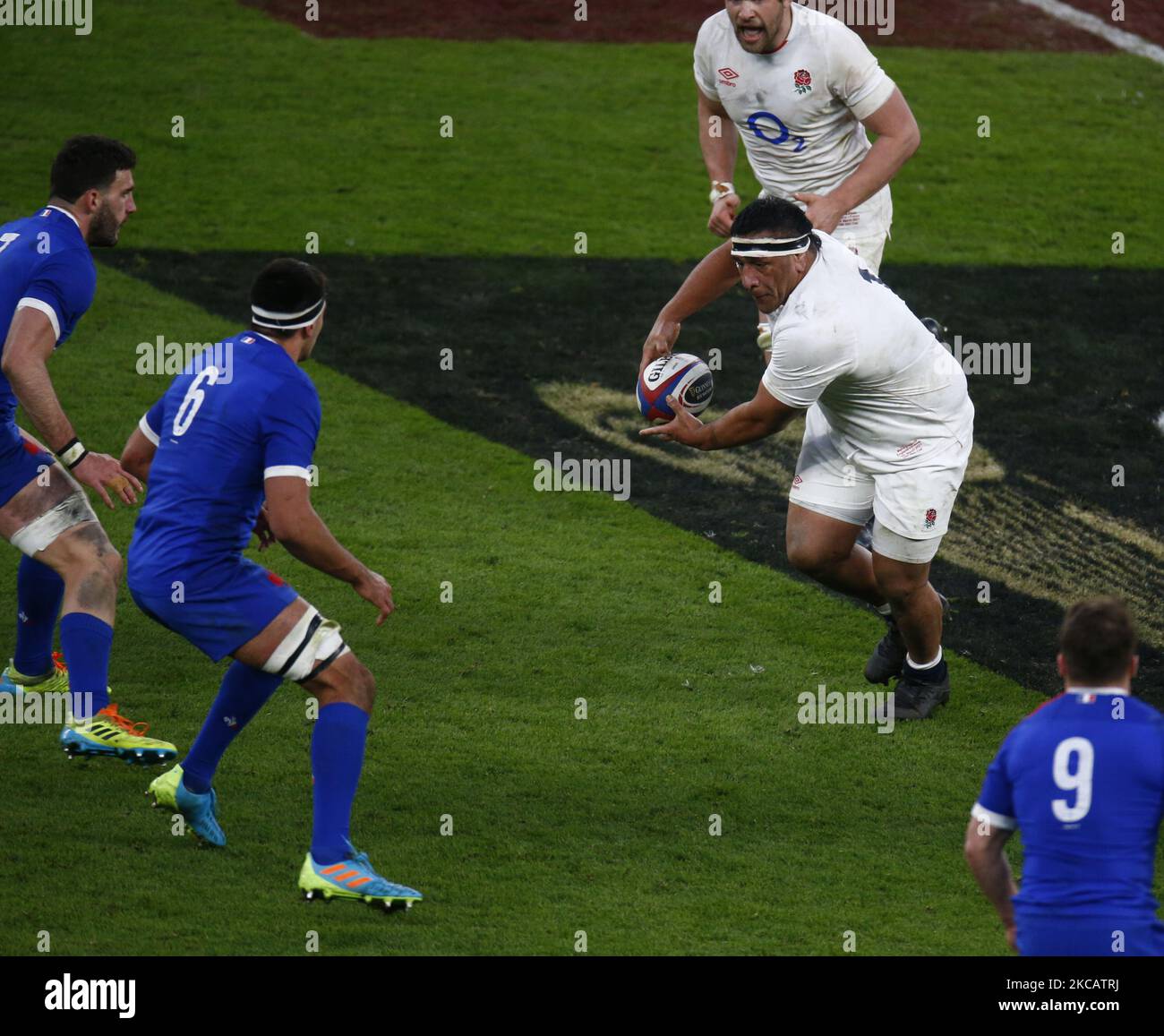 Mako Vunipola d'Inghilterra durante Guinness 6 Nazioni tra l'Inghilterra e la Francia al Twickenham Stadium , Londra, Regno Unito il 13th marzo 2021 (Photo by Action Foto Sport/NurPhoto) Foto Stock