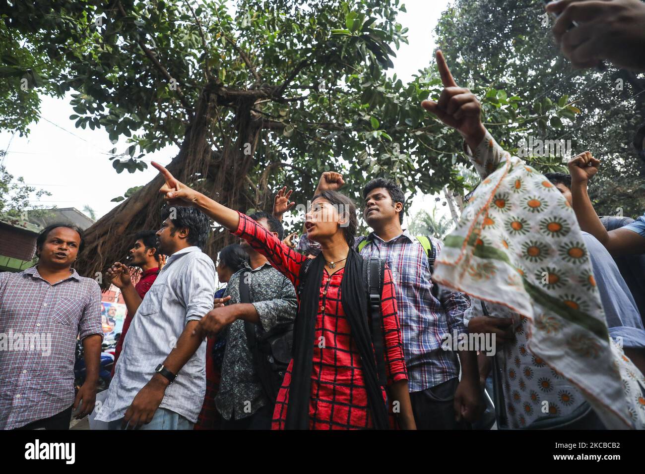 I dimostranti partecipano a una protesta contro la prossima visita del primo ministro indiano Narendra modi in Bangladesh per partecipare alle celebrazioni giubilari d'oro dell'indipendenza del paese, a Dhaka il 23 marzo 2021. (Foto di Ahmed Salahuddin/NurPhoto) Foto Stock