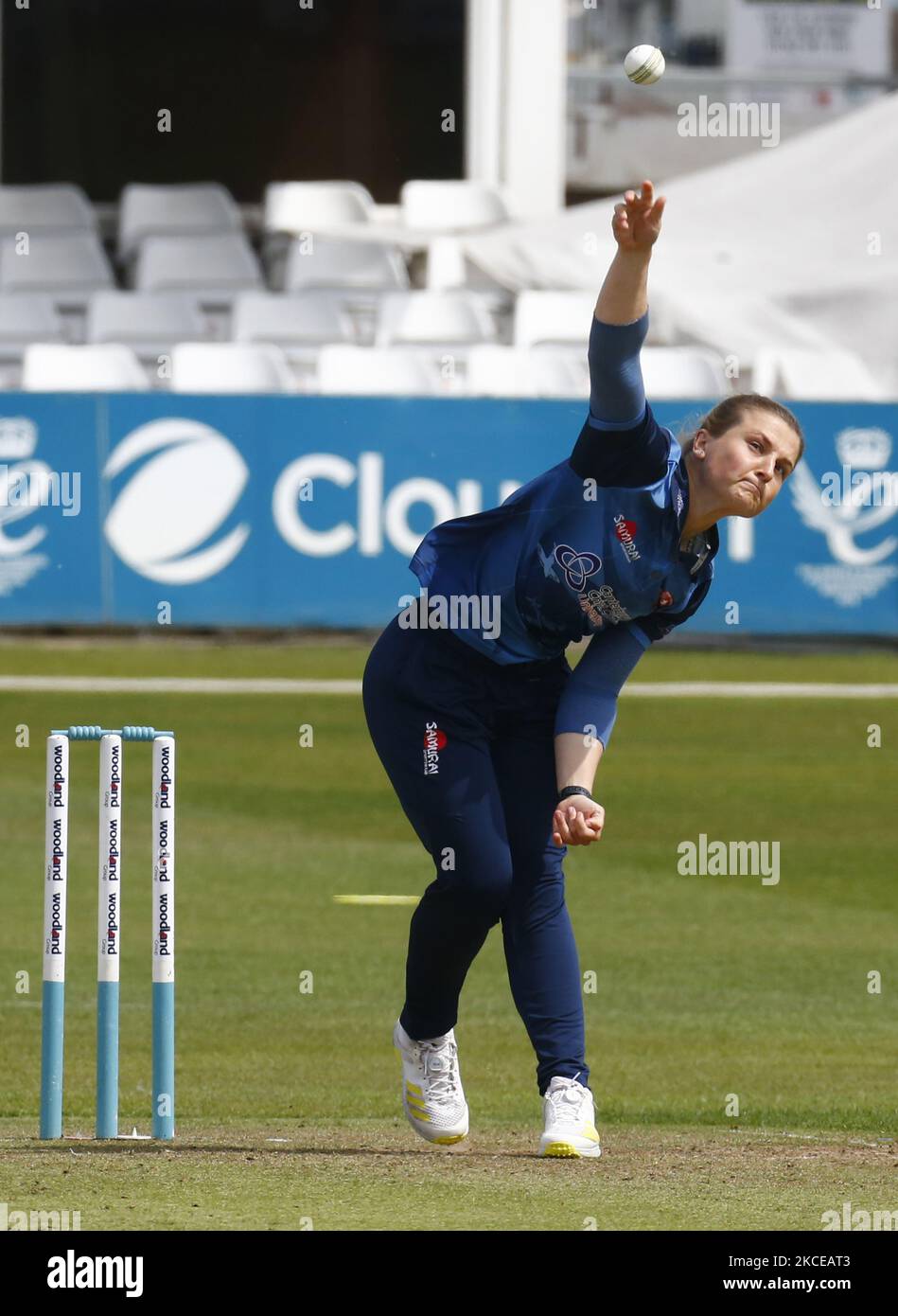 Phoebe Franklin of Kent Women durante Womens County T20 South East Group tra l'Essex CCC e il Kent CCC presso il Cloudfm County Ground Women Chelmsford, il 09th maggio 2021 (Photo by Action Foto Sport/NurPhoto) Foto Stock