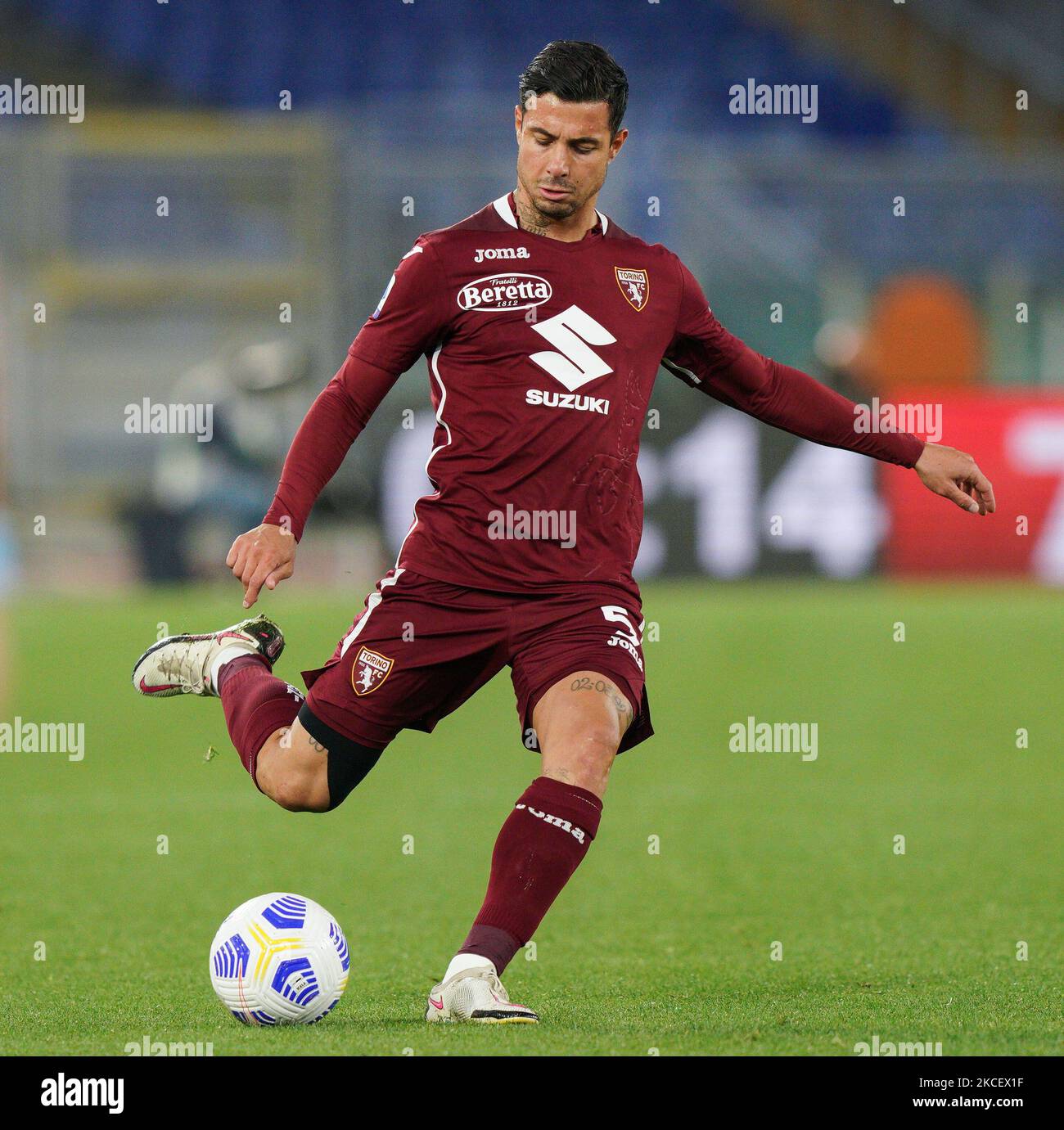 Armando Izzo di Torino FC durante la Serie Un match tra SS Lazio e Torino FC allo Stadio Olimpico di Roma il 18 maggio 2021. (Foto di Giuseppe Maffia/NurPhoto) Foto Stock