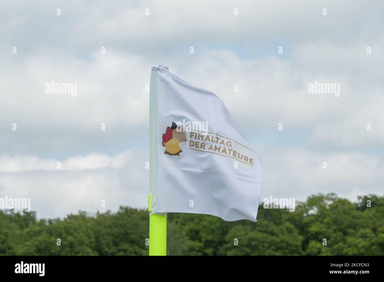 La bandiera d'angolo che ho visto durante la prima finale della Coppa bassa sassonia tra SV Drochtersen/Assel e SV Meppen all'Eilenriedestadium il 29 maggio 2021 ad Hannover, Germania. (Foto di Peter Niedung/NurPhoto) Foto Stock