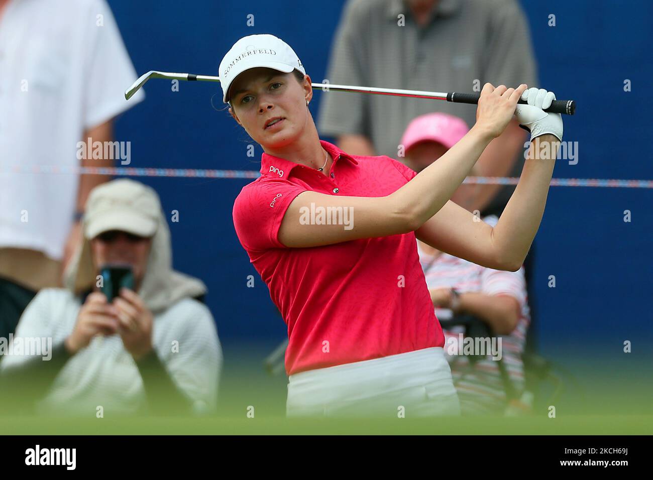 Lauren Stephenson di Lexington, Carolina del Sud, arriva sul green 18th durante il terzo round del torneo di golf Marathon LPGA Classic all'Highland Meadows Golf Club di Sylvania, Ohio, USA sabato 10 luglio 2021. (Foto di Amy Lemus/NurPhoto) Foto Stock