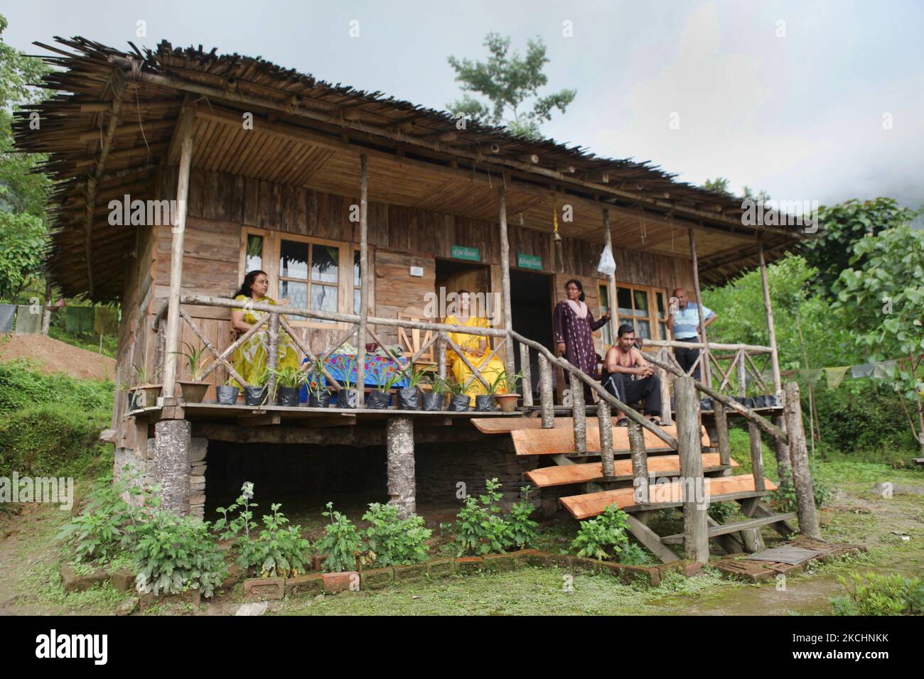 Una tipica casa Lepcha a Peling, Sikkim, India, il 02 giugno 2010 (Foto di Creative Touch Imaging Ltd./NurPhoto) Foto Stock