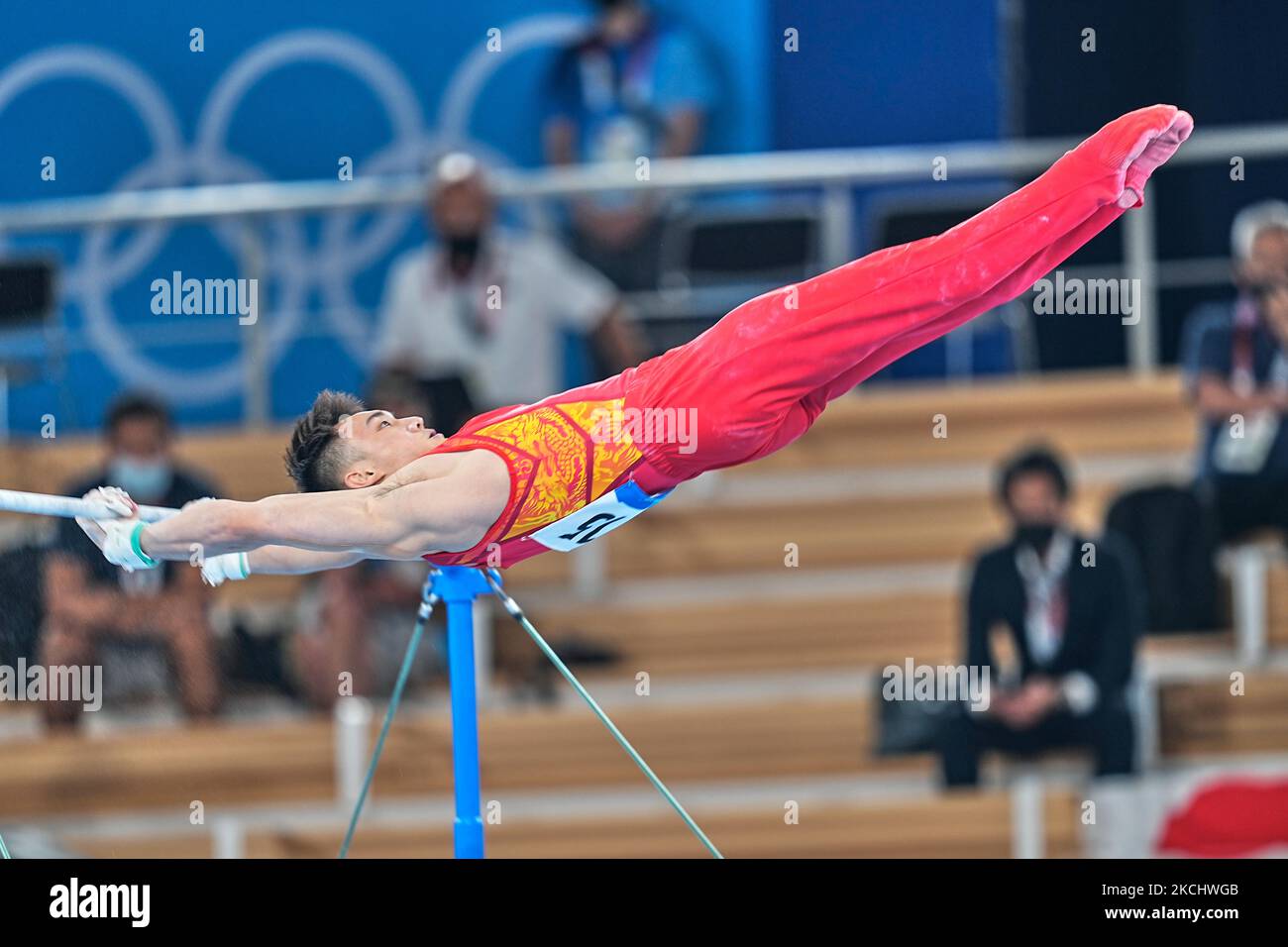 Wei Sun of China durante la finale Mens All Around nella finale di ginnastica artistica alle Olimpiadi di Tokyo presso l'Ariake Gymnastics Centre di Tokyo, Giappone, il 28 luglio 2021. (Foto di Ulrik Pedersen/NurPhoto) Foto Stock