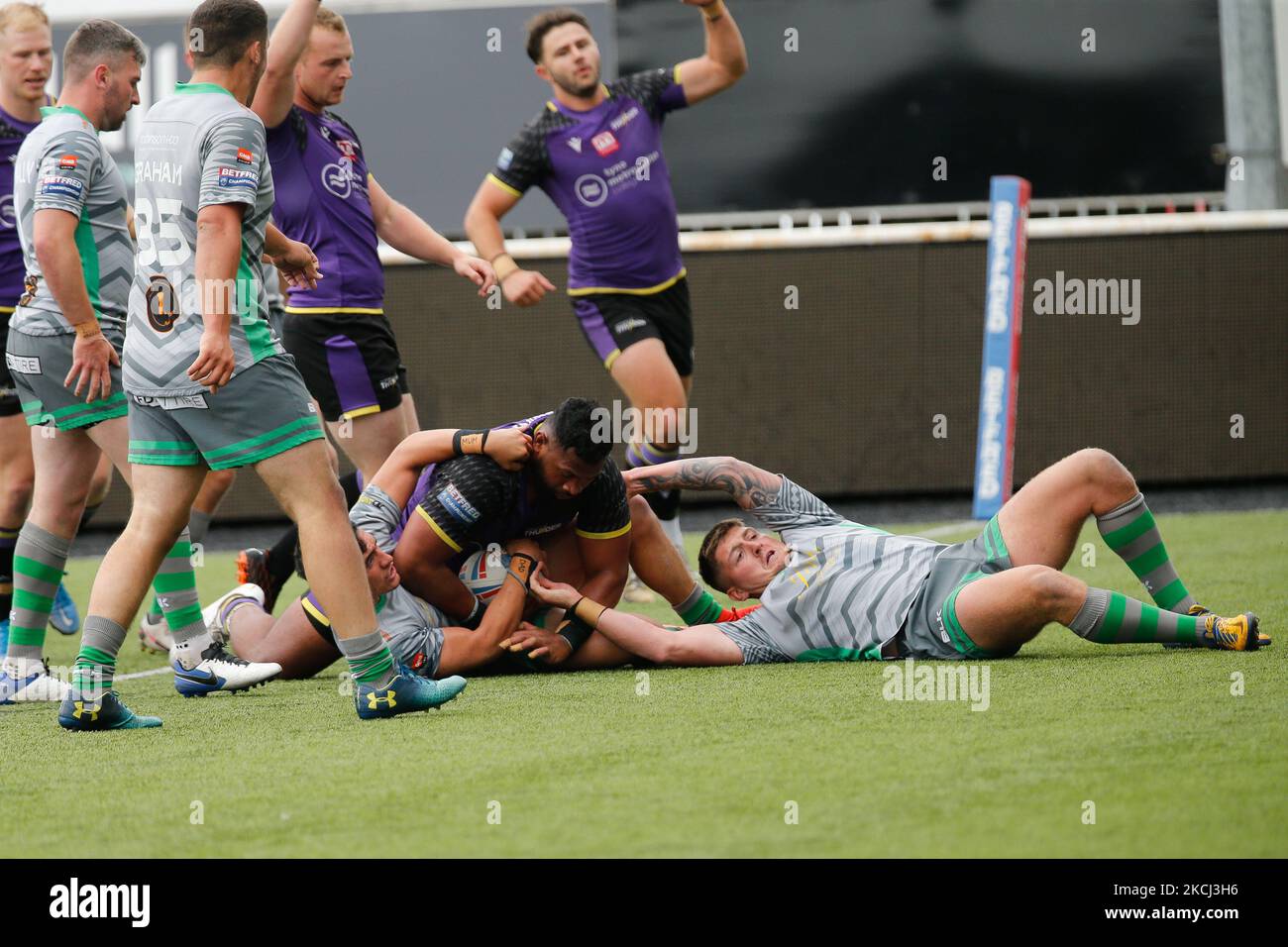 Ukuma Ta'ai di Newcastle Thunder segna durante la partita di campionato TRA Newcastle Thunder e Whitehaven RLFC a Kingston Park, Newcastle, domenica 1st agosto 2021. (Foto di Chris Lishman/MI News/NurPhoto) Foto Stock