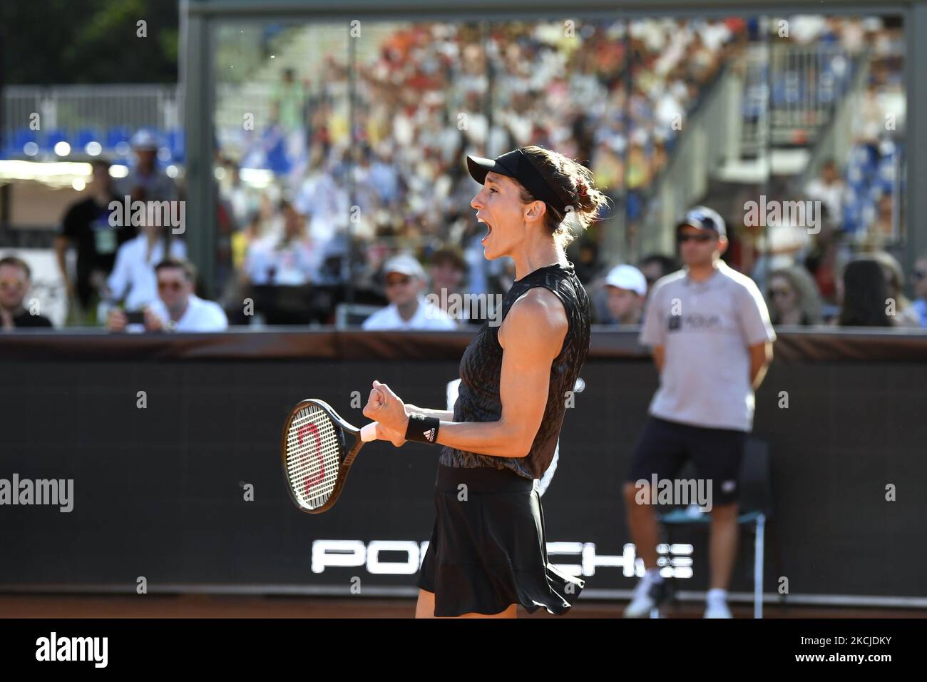Andrea Petkovic festeggia la vittoria contro Mayar Sherif, Singles, Center Court, finale al Winners Open di Cluj-Napoca, Romania, 8 agosto 2021 (Foto di Flaviu Buboi/NurPhoto) Foto Stock