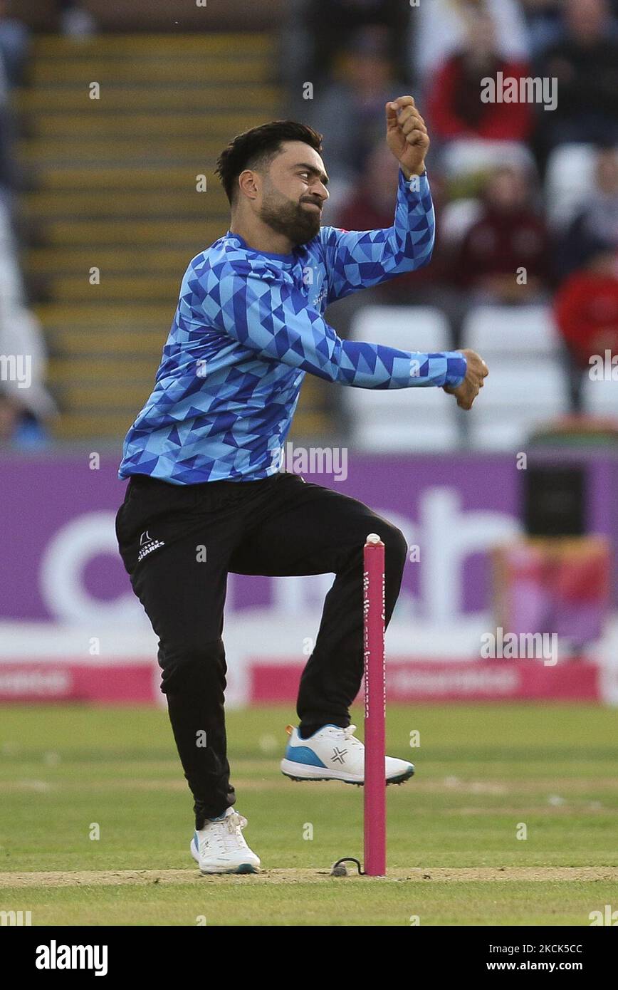 Rashid Khan of Sussex Bowls durante la partita Blast Vitality T20 tra lo Yorkshire County Cricket Club e il Sussex County Cricket Club presso Emirates Riverside, Chester le Street martedì 24th agosto 2021. (Foto di will Matthews/MI News/NurPhoto) Foto Stock