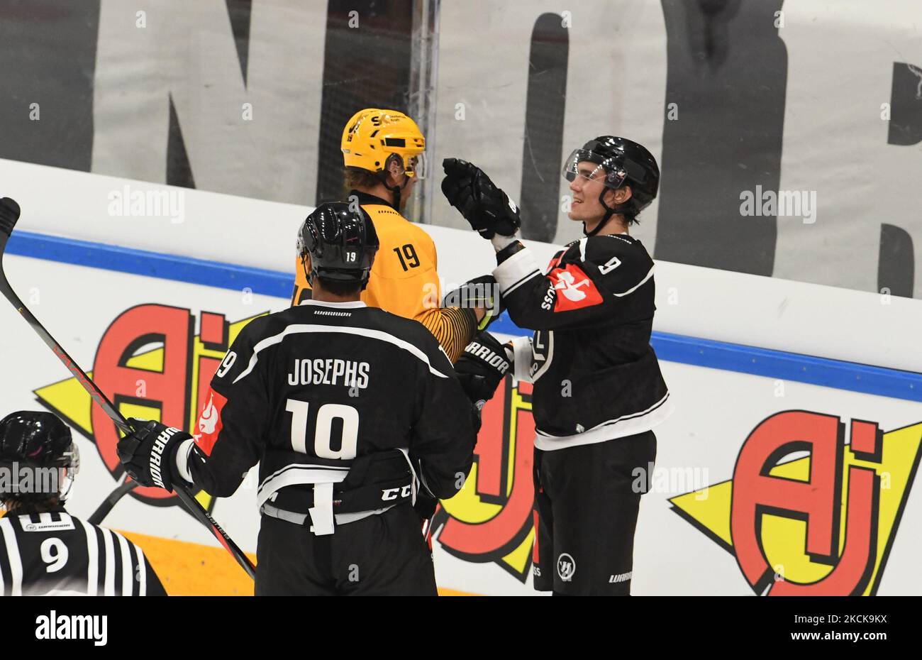 #9 YVES STOFFEL Lugano Hockey Lugano Hockey Champions Hockey League Match HC Lugano vs Skelleftea AIK stagione 2021/2022 il 27 agosto nella Corner Arena di Lugano, Swizzerland. (Foto di Fabio Averna/NurPhoto) Foto Stock