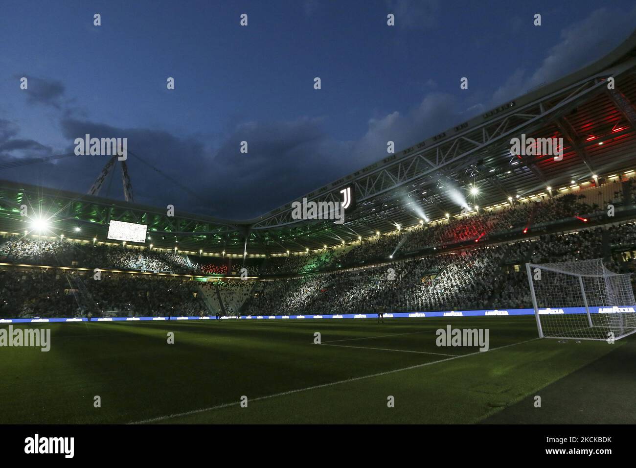 Una visione generale dello Stadio Allianz prima della Serie A match tra Juventus e Empoli FC allo Stadio Allianz il 28 agosto 2021 a Torino. (Foto di Giuseppe Cottini/NurPhoto) Foto Stock