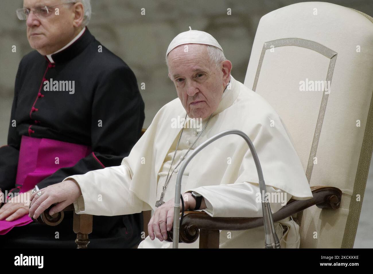 Papa Francesco partecipa alla sua udienza generale settimanale, tenutasi nella sala Paolo VI, in Vaticano, mercoledì 1 settembre 2021. (Foto di massimo Valicchia/NurPhoto) Foto Stock