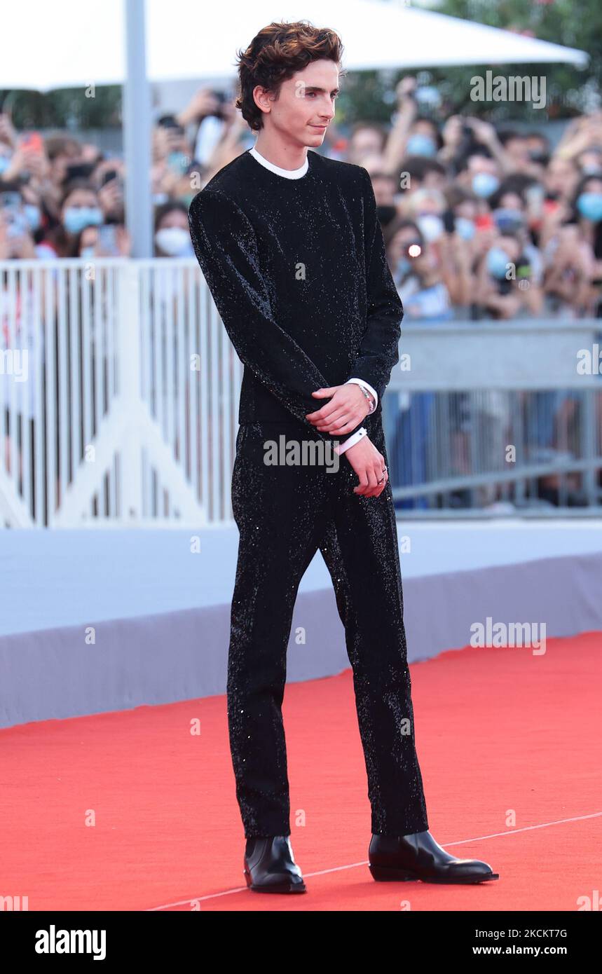 Timothée Chalamet partecipa al tappeto rosso del film 'Dune' durante il 78th° Festival Internazionale del Cinema di Venezia, il 03 settembre 2021 a Venezia. (Foto di Matteo Chinellato/NurPhoto) Foto Stock