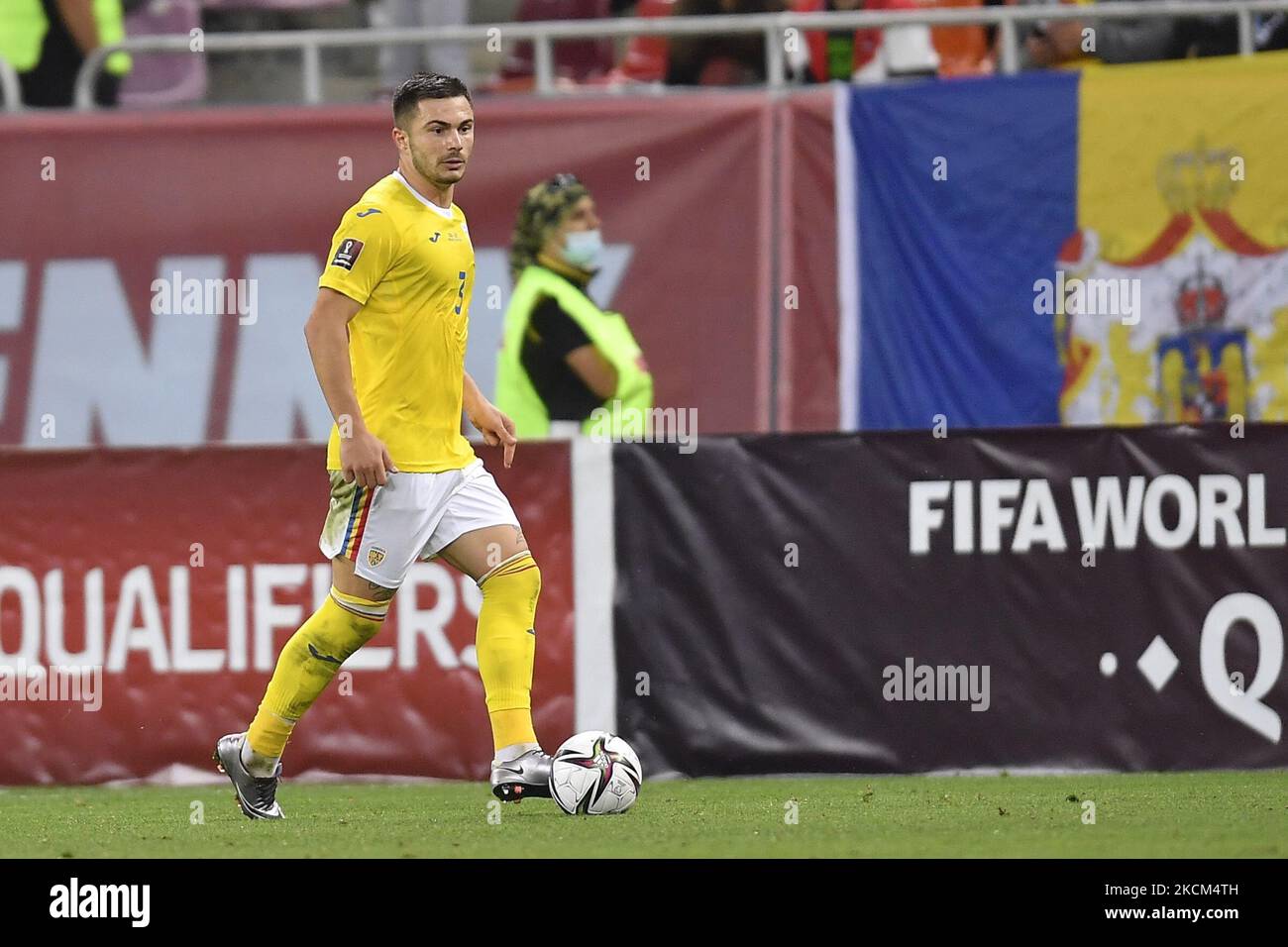 Alin Tosca in azione durante la partita di qualificazione della Coppa del  mondo FIFA tra Romania e Liechtenstein, disputata a Bucarest, il 05  settembre 2021. (Foto di Alex Nicodim/NurPhoto Foto stock - Alamy