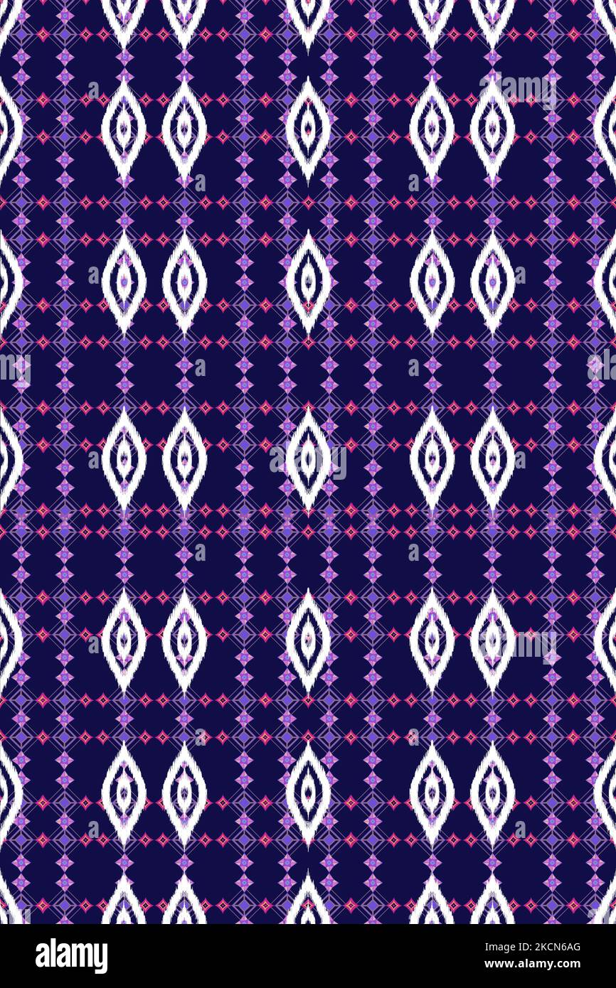 Bella scollo ricamo.geometrico etnico orientale modello tradizionale su sfondo nero.Aztec stile, astratto, illustration.design per texture, f Foto Stock