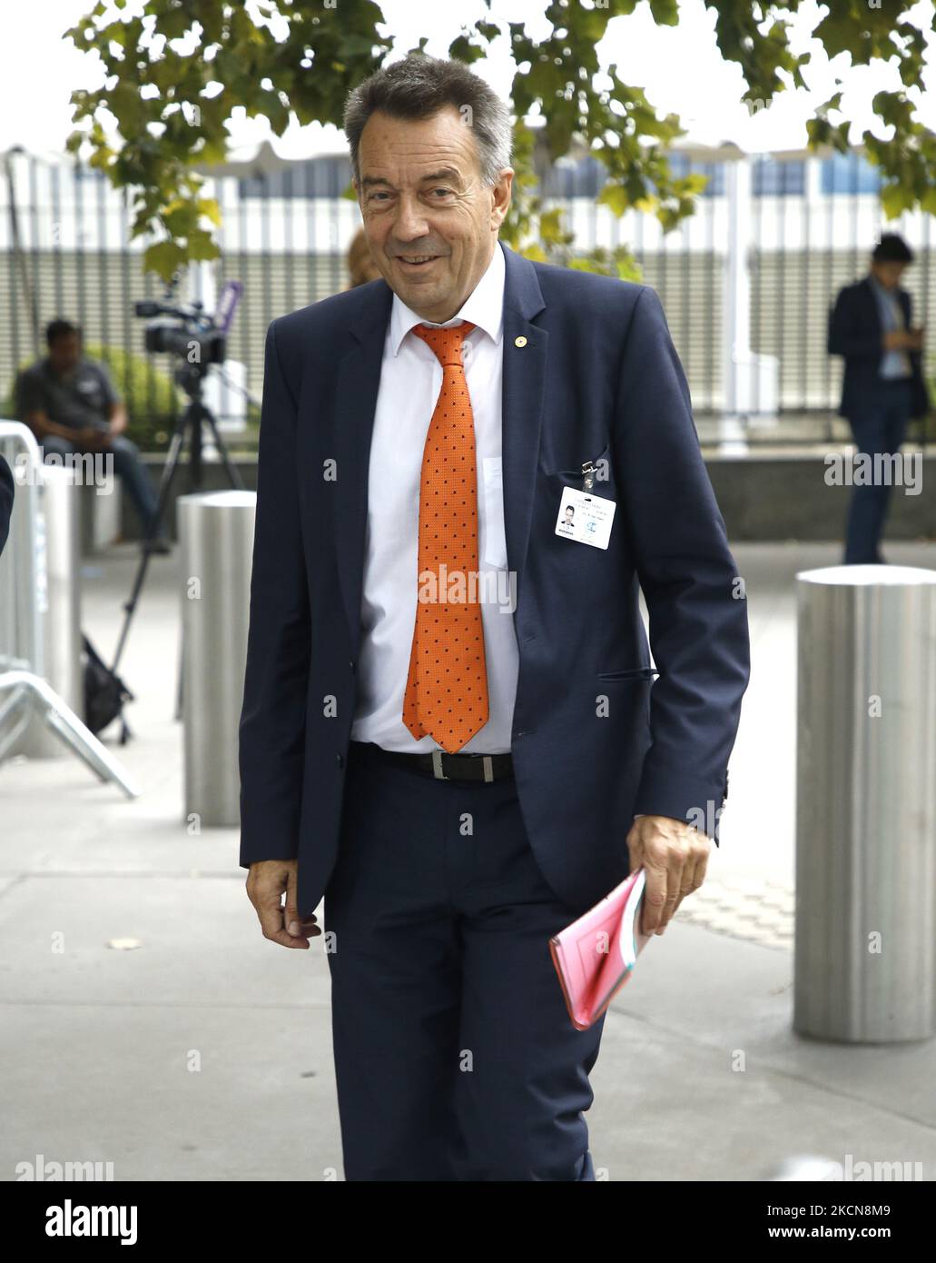 È visto al di fuori delle Nazioni Unite durante la 76 Assemblea Generale il 23,2021 settembre a New York City, USA. L'Assemblea generale delle Nazioni Unite (UNGA) è la principale entità politica dell'Organizzazione e costituisce un forum di discussione per tutte le questioni internazionali contemplate dalla carta delle Nazioni Unite. Ciascuno dei 193 Stati membri delle Nazioni Unite ha un voto uguale. (Foto di John Lamparski/NurPhoto) Foto Stock