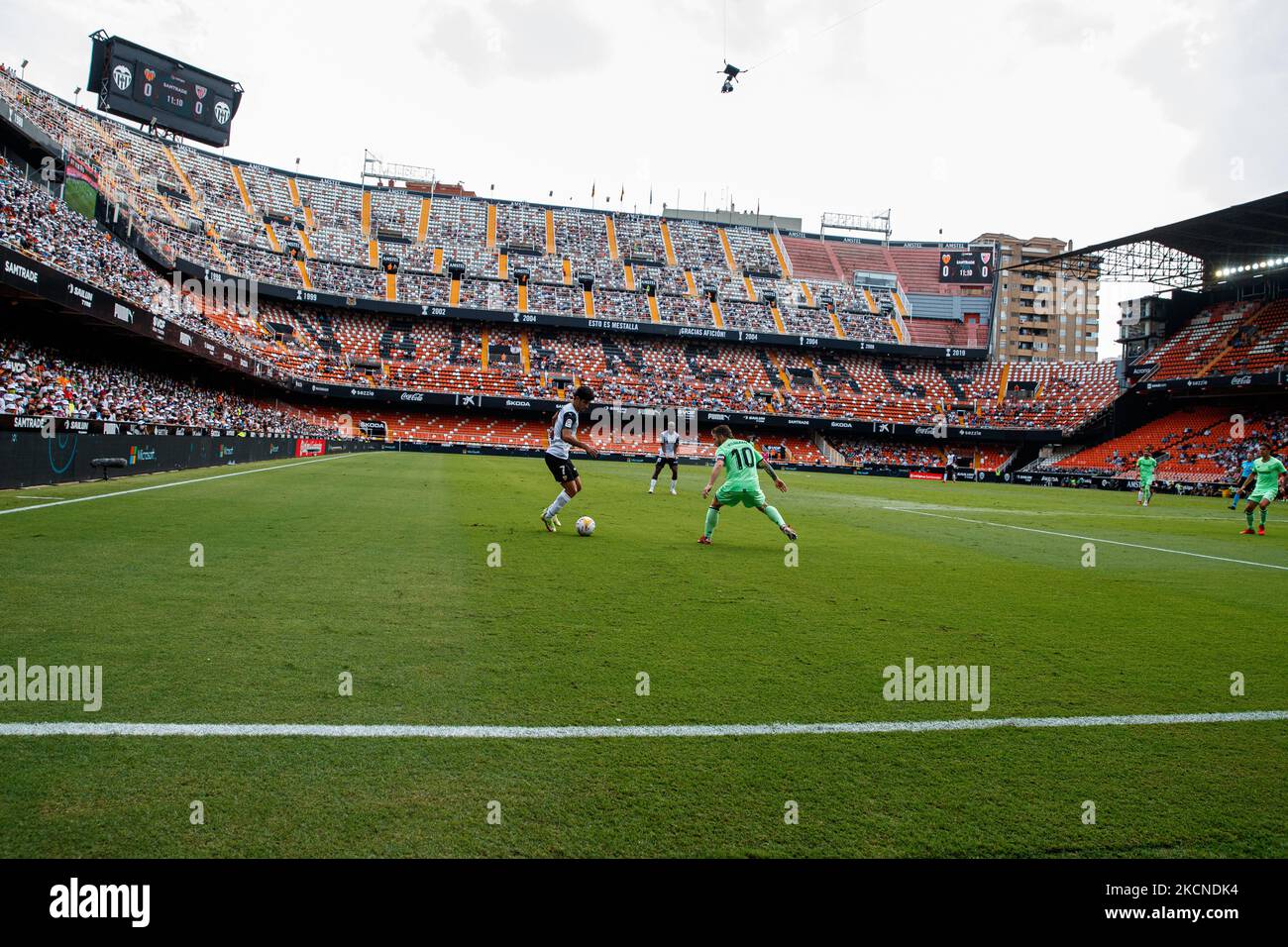 Stadio Mestalla durante la partita la Liga tra Valencia CF e Athletic Club  allo stadio Mestalla di Valencia, Spagna. (Foto di DAX Images/NurPhoto Foto  stock - Alamy