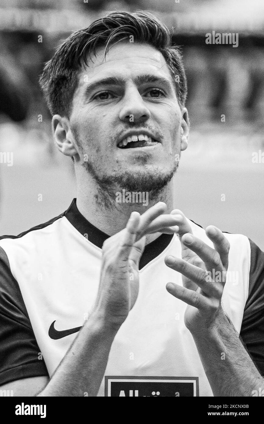 Dominik Schad del 1.FC Kaiserslautern celebrare dopo la loro vittoria di lato nel 3. Liga match tra TSV Havelse e 1.FC Kaiserslautern all'HDI-Arena il 02 ottobre 2021 ad Hannover, Germania. (Foto di Peter Niedung/NurPhoto) Foto Stock